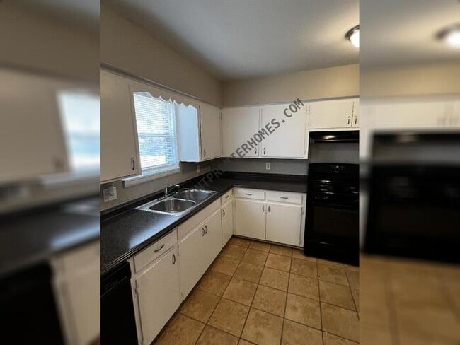 Photo - 4017 Mellene Dr