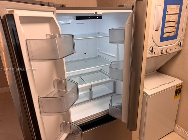 Photo - 2622 Riverside Dr Unit 2622