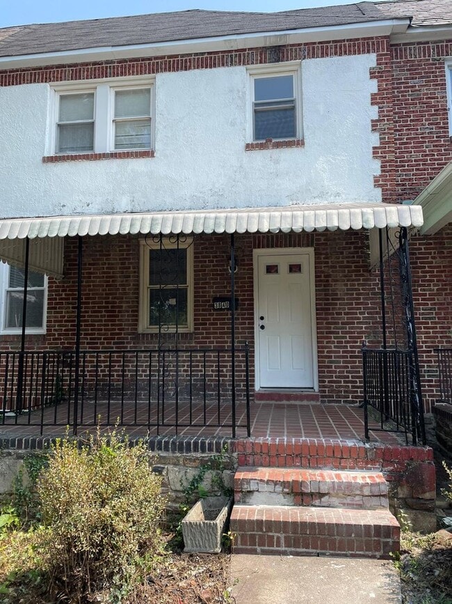 Photo - 3840 Dolfield Ave