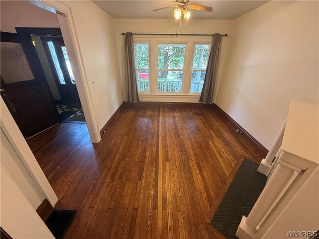 Photo - 501 Bird Ave