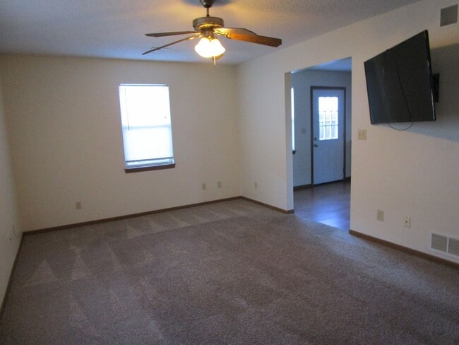 Photo - 820 Moro St Unit Moro 820 #3