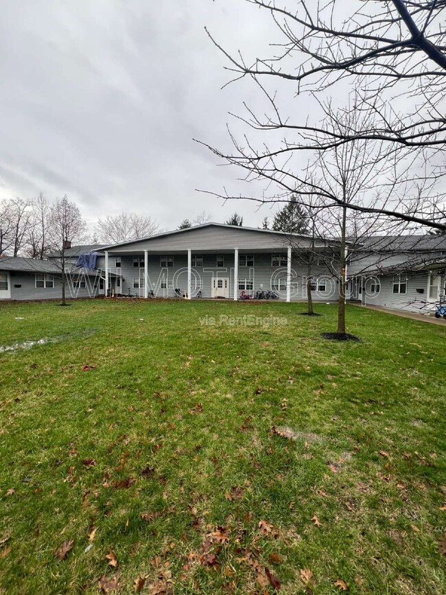 Building Photo - 1316 Millerwood Dr Unit 3