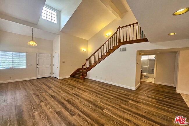 Photo - 7556 Thousand Oaks Dr