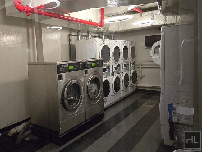 Photo - East 39th Street Unit 10E