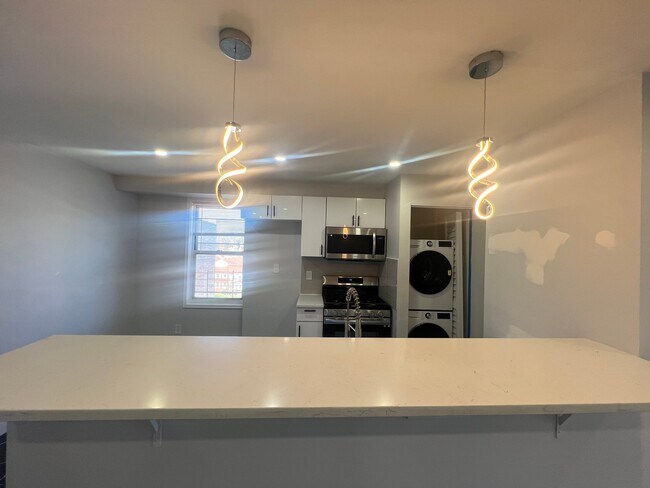 Photo - 750 N Broad St Unit 2H