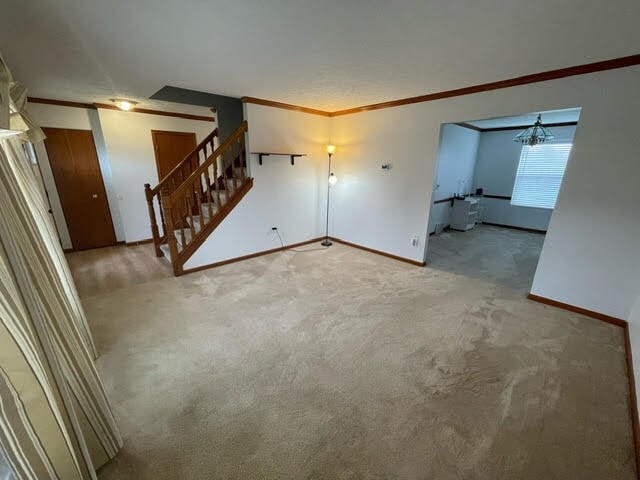 Photo - 463 Cambridge Dr