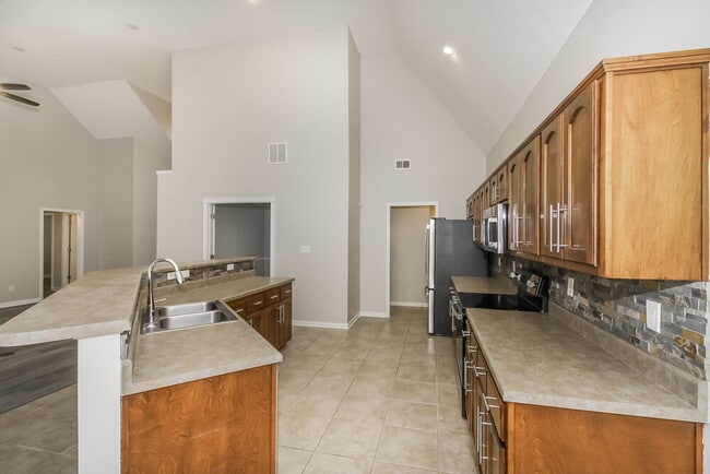 Photo - 11662 Underwood Dr