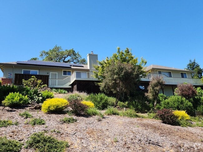 Building Photo - "Must See" House in Oakmont w/beautiful vi...