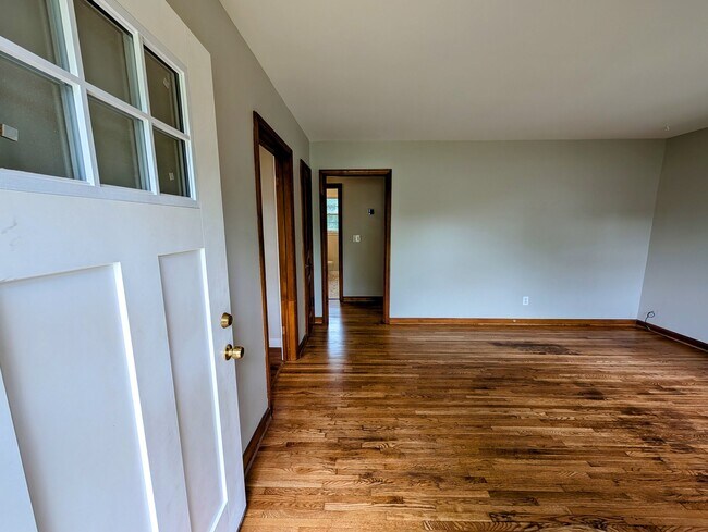 Photo - 1326 McAlpine Ave