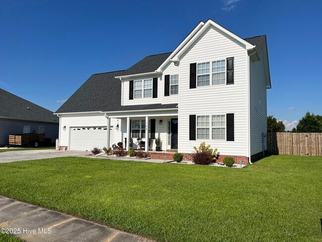 Photo - 104 Newhan Ln
