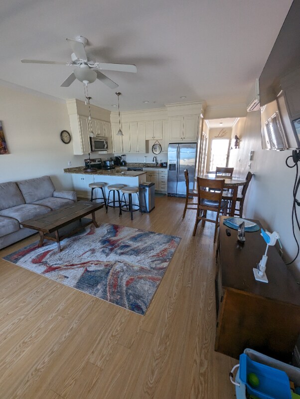 275 Ocean Blvd