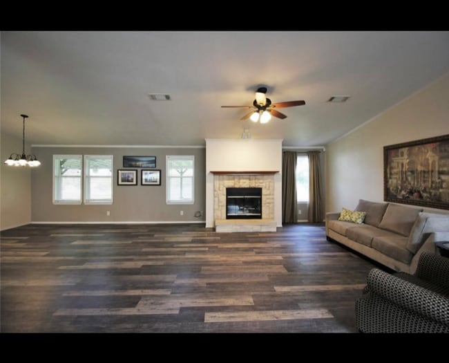 Photo - 517 Co Rd 199