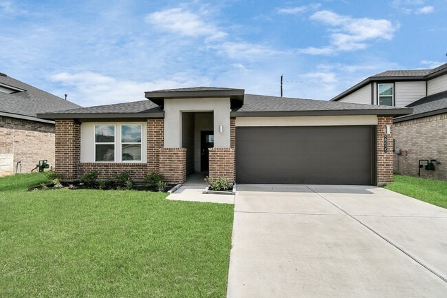 Photo - 29935 Gallatin River Ln
