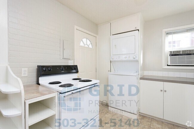 Building Photo - GPM106 - NE Monroe Ave (T2) Unit 68 Rental