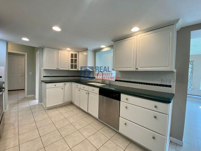 Photo - 5932 S Dayton Ct