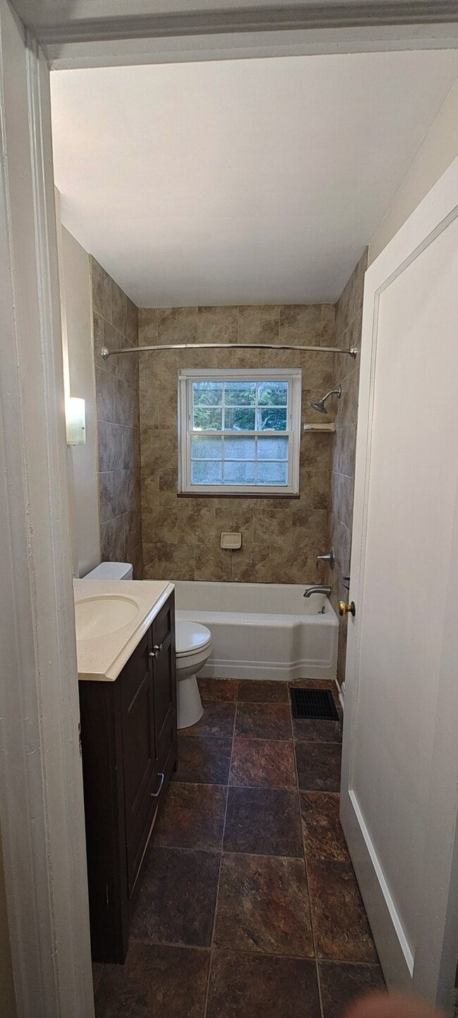 Bathroom - 602 Northridge Rd