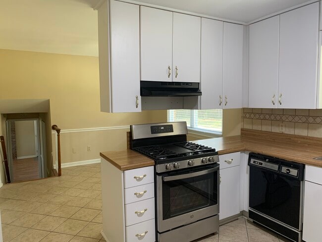Photo - 3085 Speicher Cir
