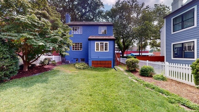 Photo - 4815 Yuma St NW