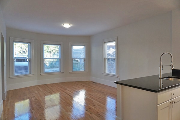 Photo - 2 Osgood St Unit 1
