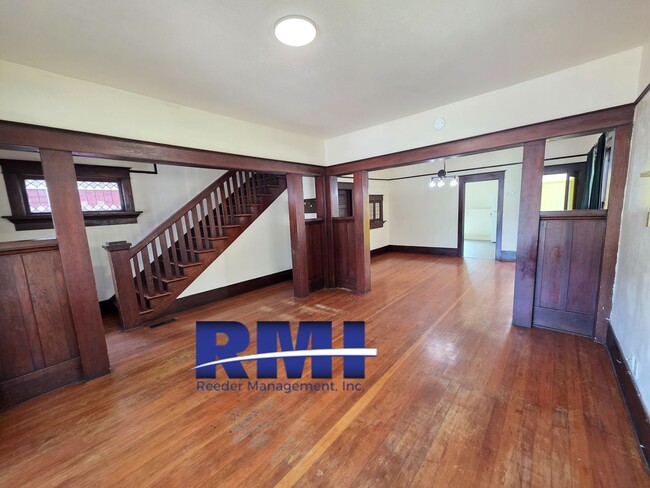 Photo - Charming 120-year-old gem in the heart of Tacoma!