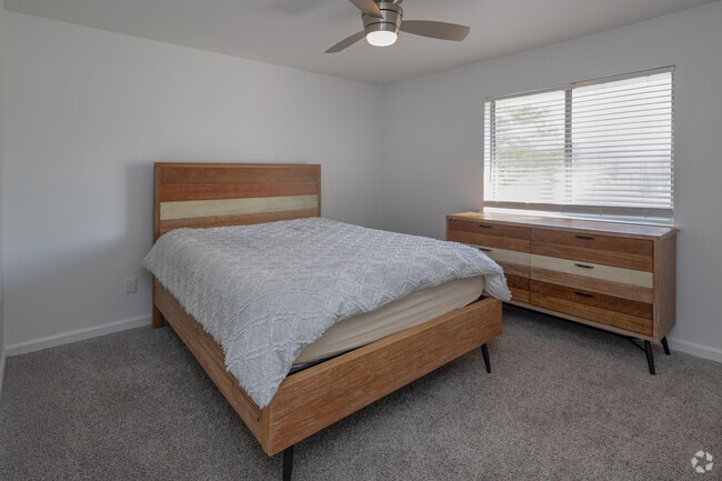 2BR, 1.5BA-940SF-Bedroom