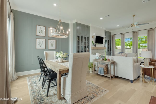 100 Sanctuary Ln