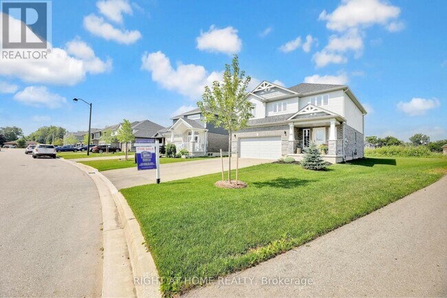 Photo - 135 Stephenson Way