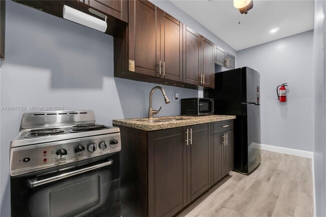 7756 Biltmore Blvd Unit R