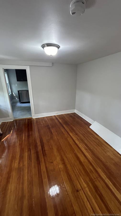 Photo - 194 Fairmount Ave