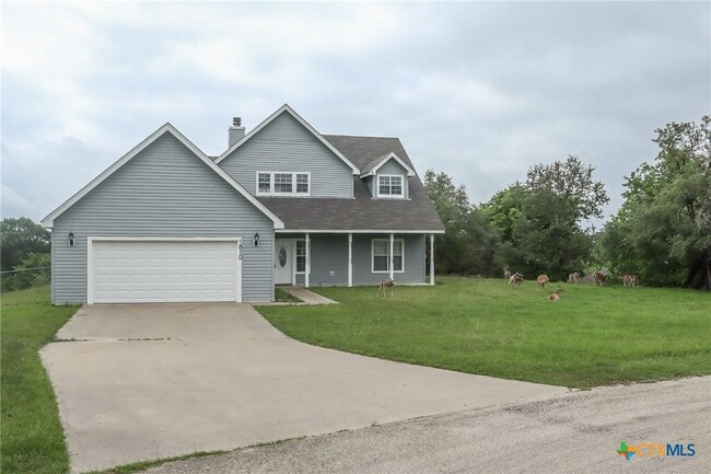 Building Photo - 1810 Mesa Oaks Cir