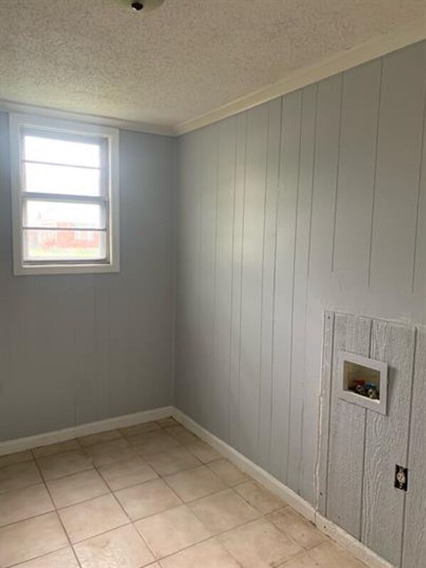 Photo - 3650 Given Ave