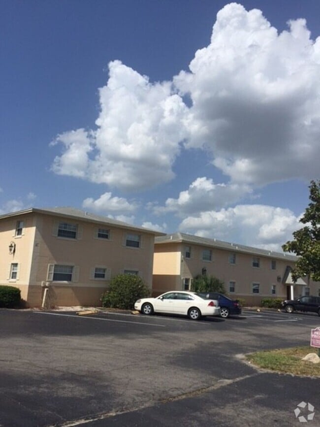 2Bedroom Apartments for Rent in Eustis FL 50 Apartments