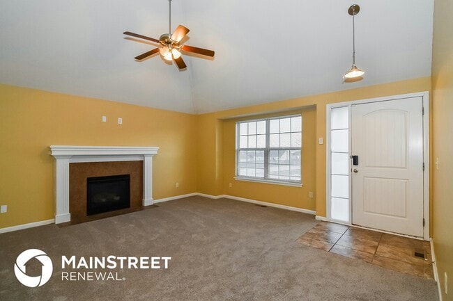 Photo - 1602 NW Hilltop Ln