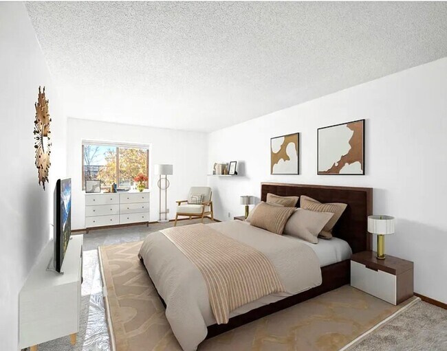 Photo - NOVEMBER MOVE-IN SPECIAL for qualified app...