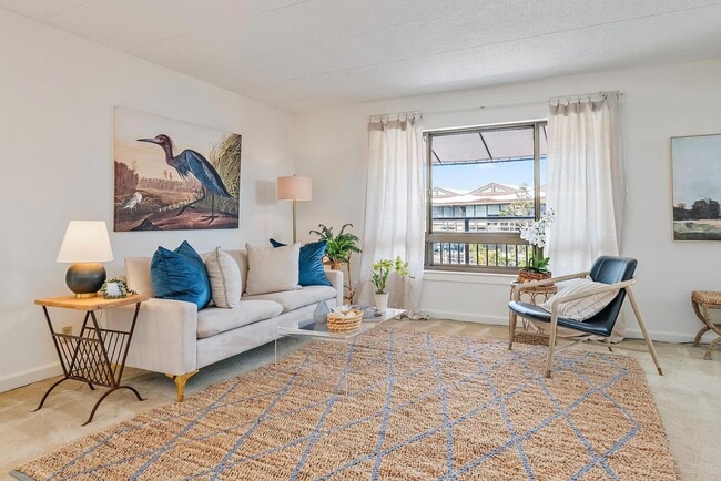 Photo - 100 Severn Ave Unit # 206