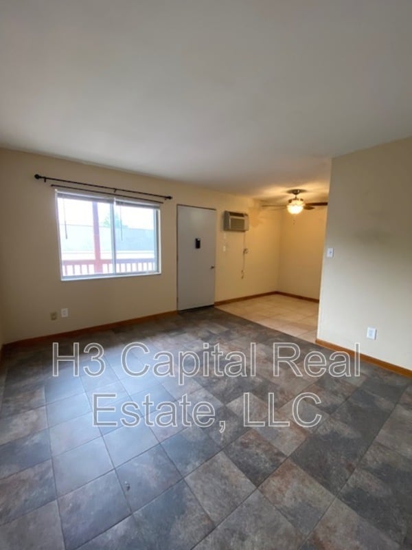 Photo - 1306 9th St Unit 203