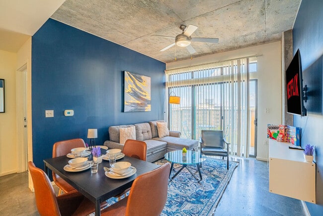 Photo - 914 N 4th St Unidad ID1263042P