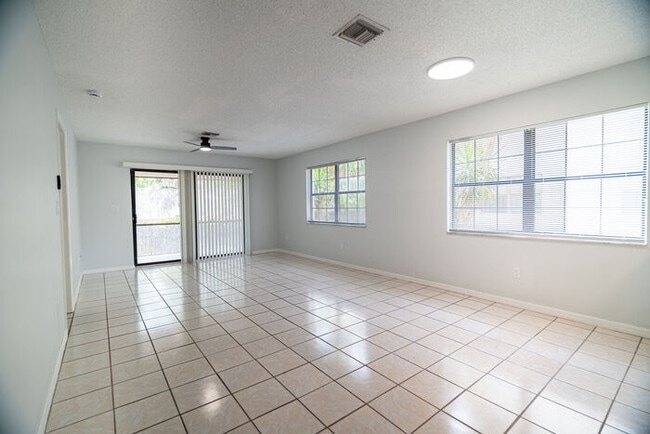 Photo - 5254 Treetops Dr