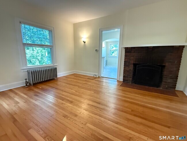 Photo - 8 Starr Ct