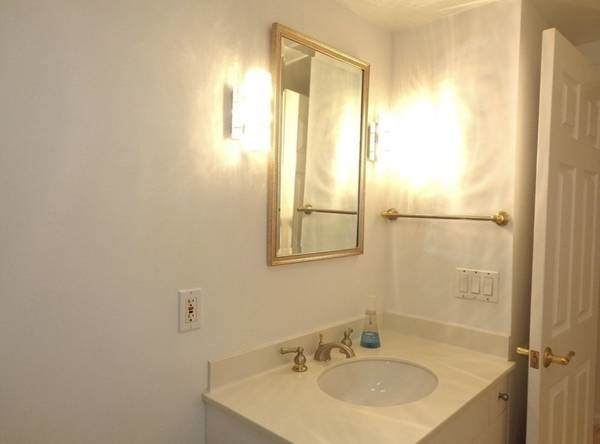 Photo - 131 Coolidge Ave Unidad 112