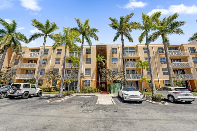 Photo - 1450 SE 3rd Ave Unidad 305