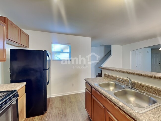 Photo - 6215 Thompson Brook Ln