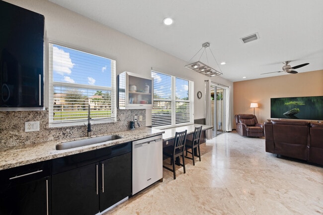 Photo - 7865 Jewelwood Dr