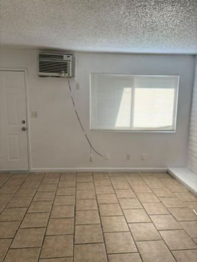 828 Astor Dr Unidad 828 Astor Street