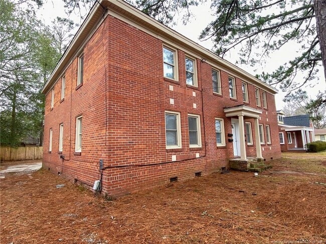 Photo - 210 E 16th St