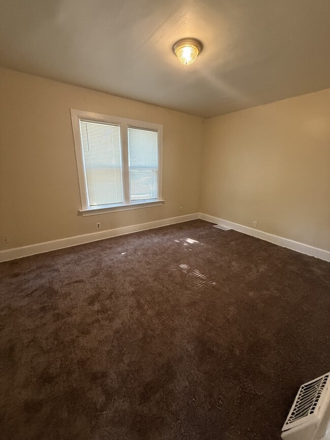 Photo - 573 Blair Ave