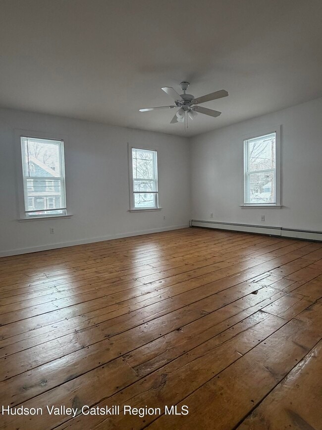 Photo - 30 Church St