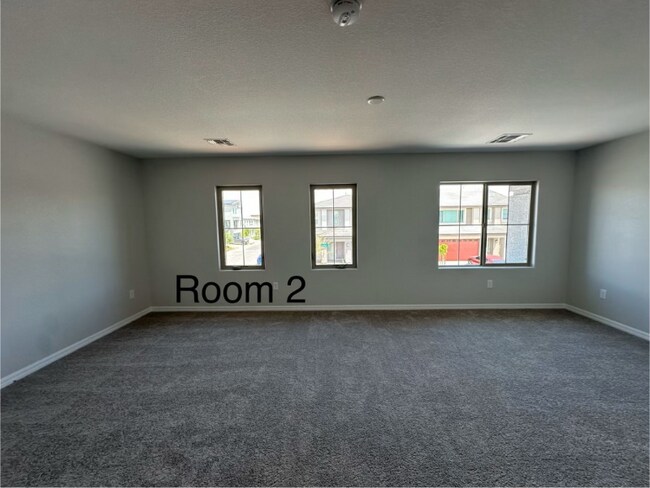 Photo - 625 Stone Hammer Ave