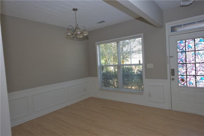 Photo - 483 Marsh Lake Rd SE