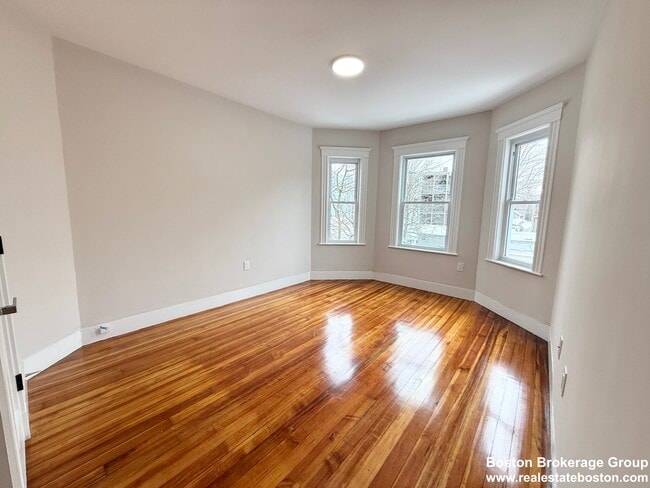 Photo - 36 Raven St Unit 2